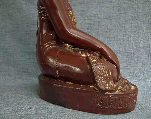 Large Antique Burmese Lacquered Gilded Wood Buddha Burma 19th Century Mandalay 6