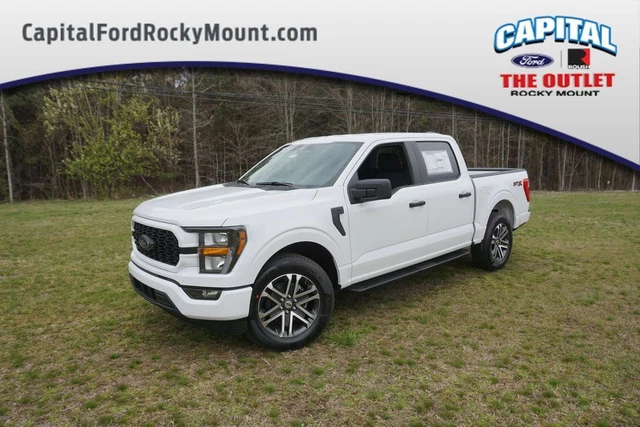 2023 Ford F-150 XL 2WD SuperCrew 5.5' Box