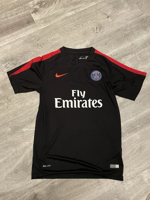 Nike : le maillot du PSG 2020 - 2021 est à prix réduit, profitez des promotions