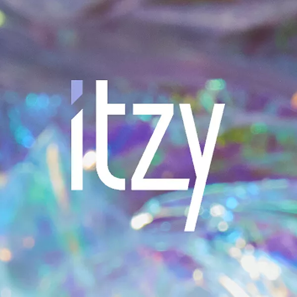 ITZY [IT'Z ICY] Album RANDOM CD+Photo Book+1st Page+2p Photo Card K-POP SEALED