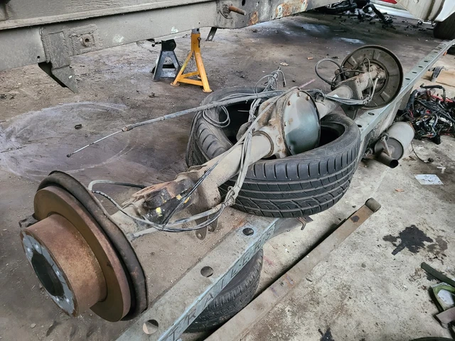 crafter rear axle
