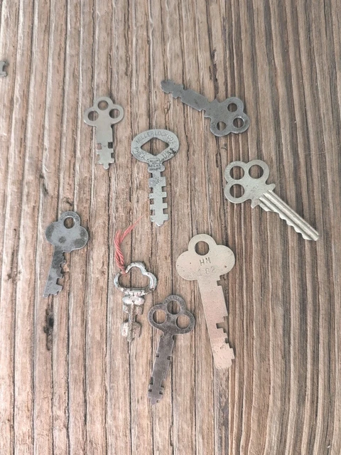 7-Cut Tubular Space & Depth Keys For Vending Machines - 1137S 1137B 137B (Ilco/JMA Blanks)