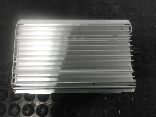2004 AUDI A8 2002-2010 Unità amplificatore 4E0910223D