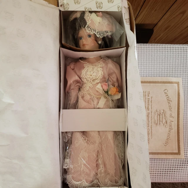 Vtg Heritage Signature Victorian Doll KATRINA 12230 Porcelain 16" NIB RARE
