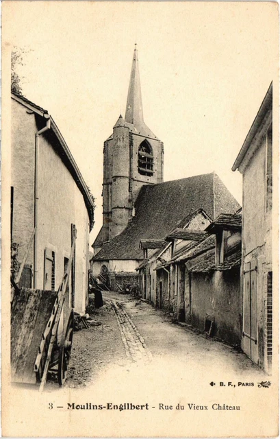 CPA MOULINS-ENGILBERT Rue du Vieux Chateau Nievre (100534)