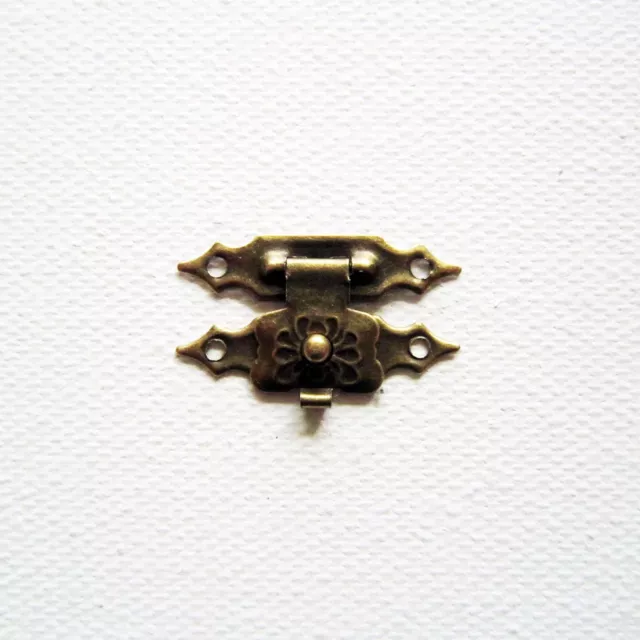 12X Decorative Antique Brass Mini Jewelry Gift Wine Box Wooden Case Hasp Latch