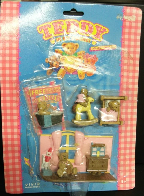 VINTAGE 1995 TEDDY In My Pocket Picnic Play House Carry Case, 13