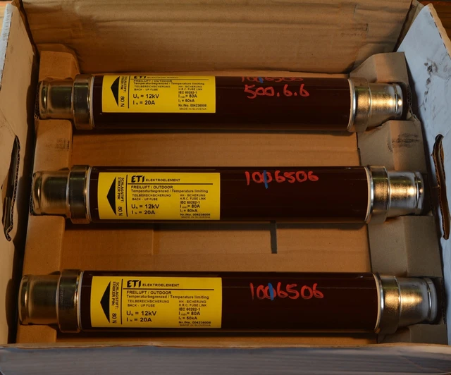 BOX OF 3 ETI Elektroelement HRC Fuse link 004236008 12kV In=0.5A IEC