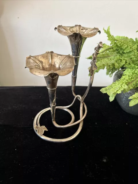Antique Art Nouveau  EPNS Silver Plated epergne With 2 Trumpet Flutes