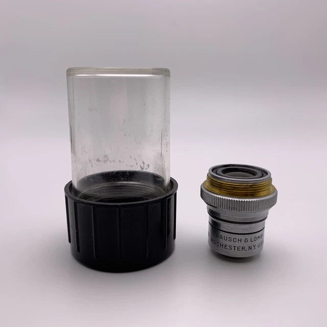 Bausch & Lomb 0.20 N.A. 8X 215MM T.L. Microscope Objective