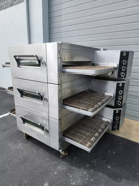 Lincoln Impinger 1600 Triple Deck Gas Fired Conveyor Pizza Oven 32"