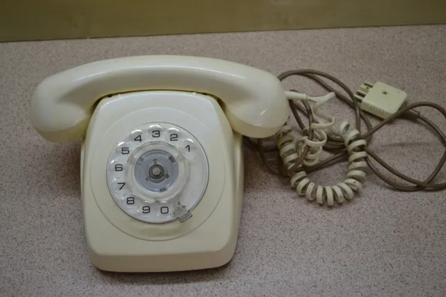 Rotary Dial Desk Top Telephone 1988 Ivory