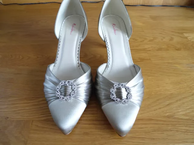 Mother of the bride champagne coloured rainbow club shoes size 5