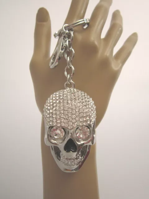 XL Strass Schlüsselanhänger Taschenanhänger 3D Totenkopf Skull Silber Glitzer