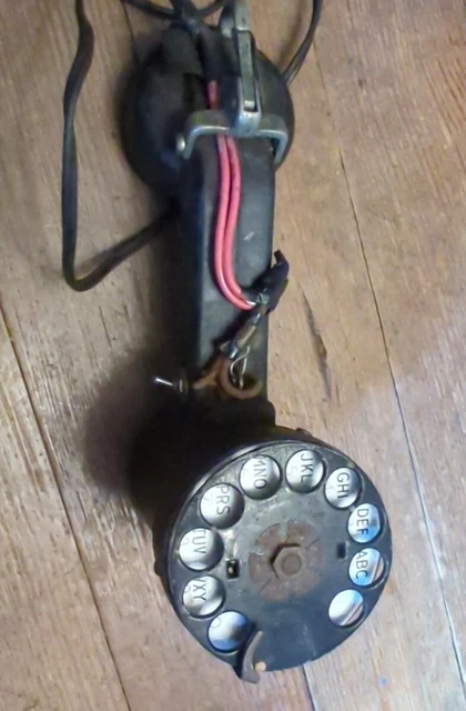 Antique Rotary Western Electric Plastic Metal Lineman Telephone Field Military