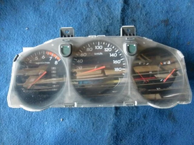 HONDA Saber 1998 GF-UA5 Tachimetro 78110S0KA01 [Usato] [PASKU119114]