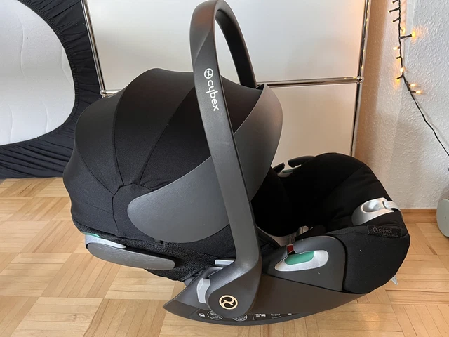 Cybex Cloud Z2 i-Size- Deep Black Plus inkl.  Cybex Platinum Base Z2 - Black
