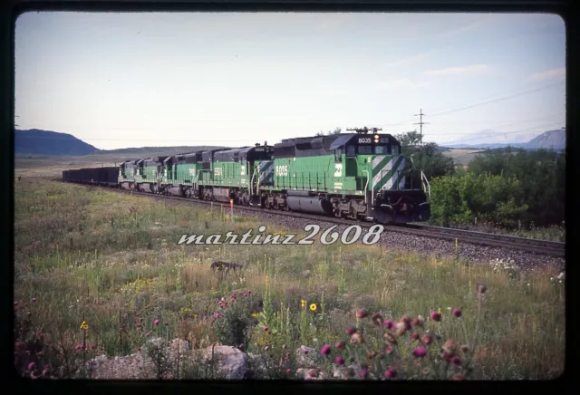 (Ym) Orig Train Slide Burlington Northern (Bn) 8035 Action