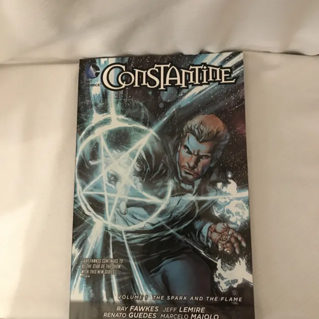 Constantine: The Spark and the Flame: Volume 1