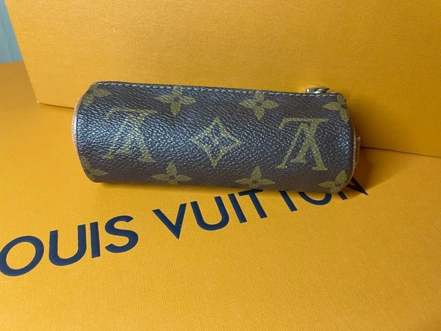 LOUIS VUITTON Etui 3 Ball De Golf Pouch Case Monogram Leather
