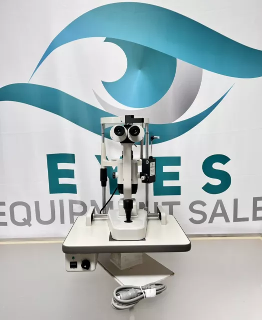 Topcon SL- 1E Slit Lamp With Optilasa Tonometer