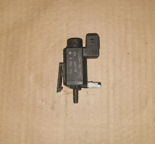 Electrovanne depression admission BMW E39 E46 E60 e90 e91 e92 REF 72234100