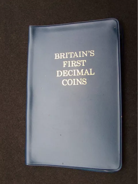 1971 BRITAINS FIRST DECIMAL COINS DISPLAY PACK 10,5,2,1,1/2 Pennies Uncirculated