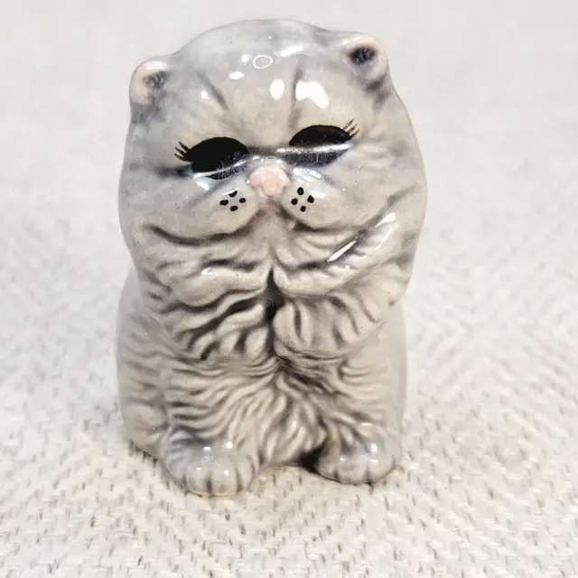 Vintage Alberta's Molds Miniature Kitty Cat Figurine Gray Cat Persian