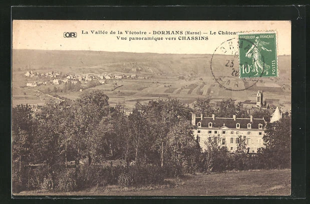 CPA Dormans, Le Chateau, vue panoramique vers Chassins 1926