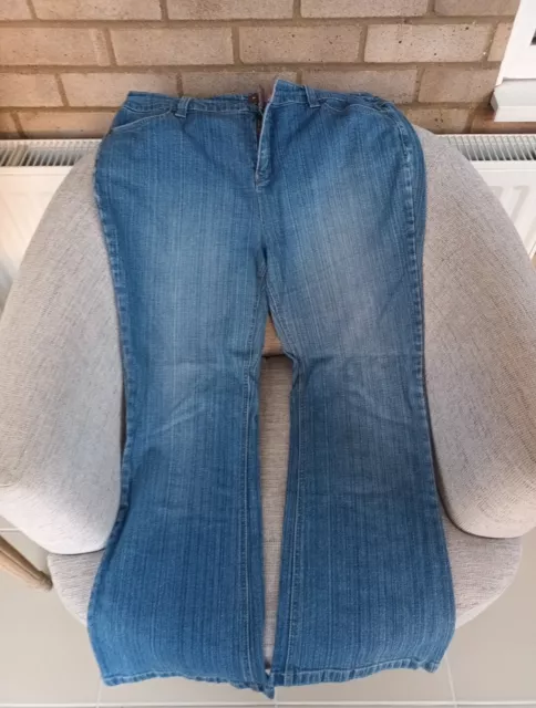 DEBENHAMS SIZE 22 Regular Length Jeans 4.99 PicClick UK