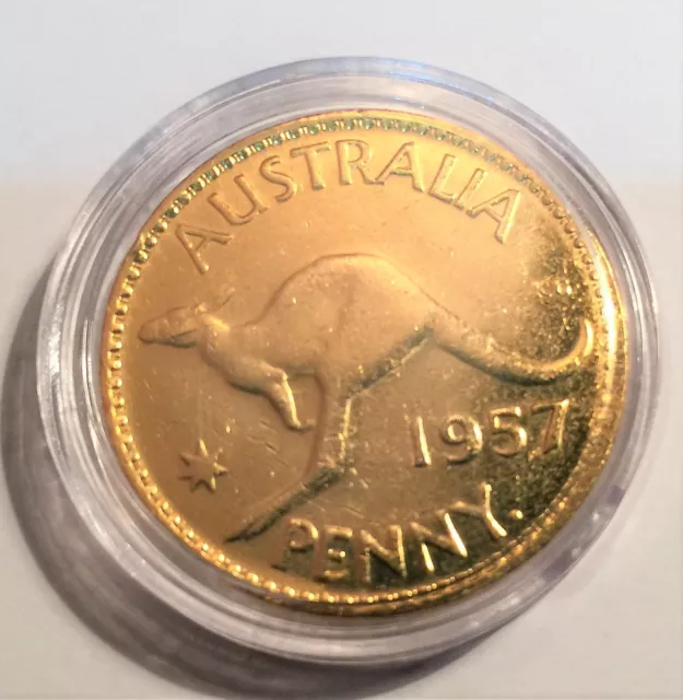 1957 Circulated Australian Penny Coin 999 24k Gold HGE in Acrylic Capsule. QE 11