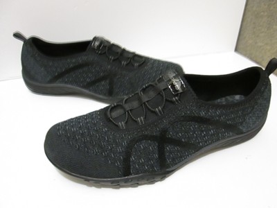 Skechers Relaxed Fit Breathe Easy Fortune Knit Women SlipOn Shoes Memory Foam 11