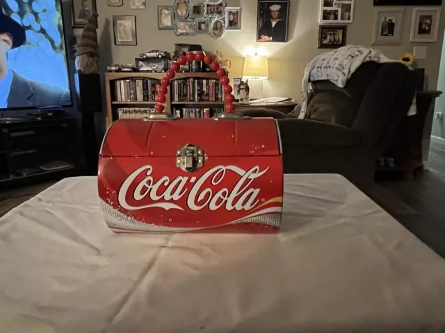 COCA COLA  MINI TIN LUNCHBOX/Purse With Beaded Handle