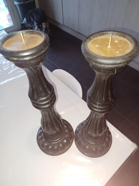 ancienne grande paire de bougeoirs noir bois
