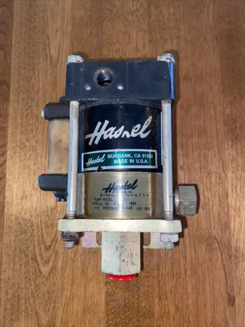 Haskel M71 Air Driven Liquid Pump .33HP 8800 Max PSI 39 CI/min Max Flow