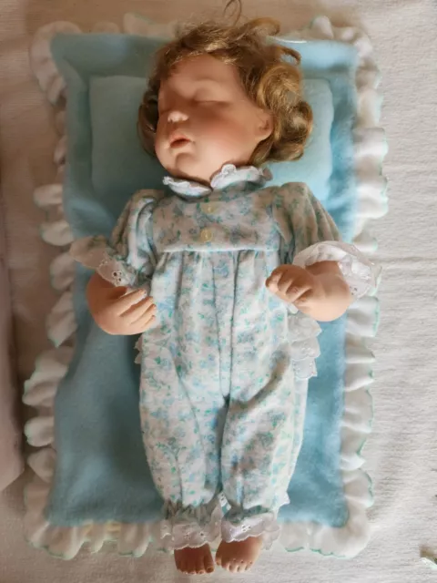 Sleeping Like An Angel Porcelain Doll The Ashton Drake Galleries - Used