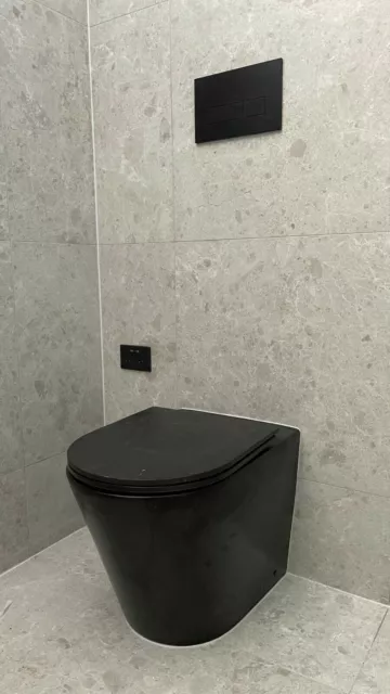 New BACK TO WALL FACED CLOSE COUPLED SOFT CLOSE RIMLESS Toilet Suite Matte Black