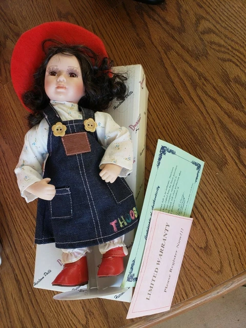 GORGEOUS-RARE-Porcelain Duck House Heirloom Dolls Limited Edition CAIT DOLL-NIB