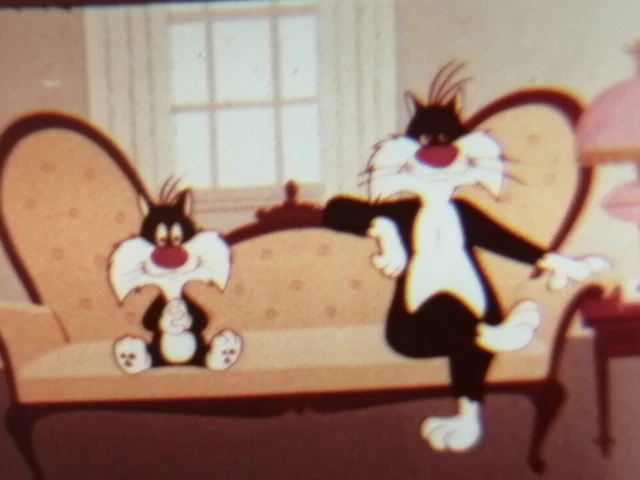Super 8 Film Looney Tunes Sylvester the Cat Cartoon "Fishing for Trouble" (RK49)