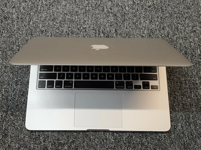 Apple MacBook Pro Retina 13'' Core i5 2.4GHz 8GB RAM 128GB SSD 2013