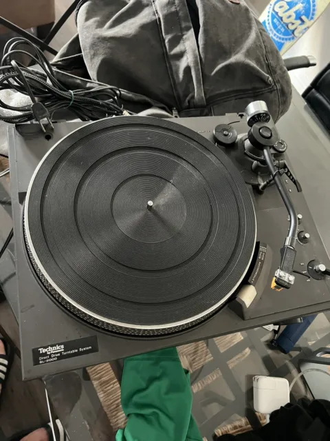 Technics SL1210MK2 Direct Drive DJ Turntable