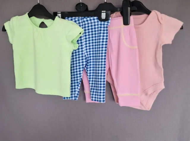 Baby Girls Clothes Bundle Age 0- 3 Months.Used.Perfect condition.