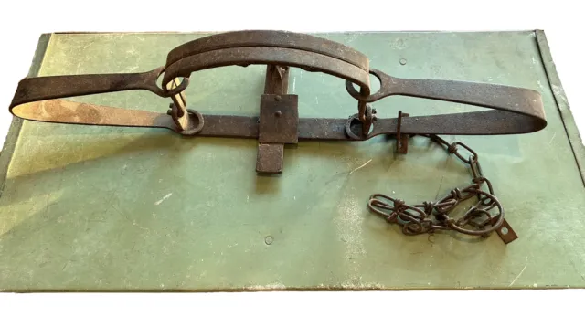 Unmarked Hand Forged Trap Antique