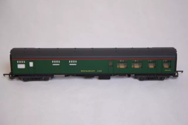 LIMA OO Gauge 305324 - BR Green Mk1 Restaurant Car S33465 - Boxed