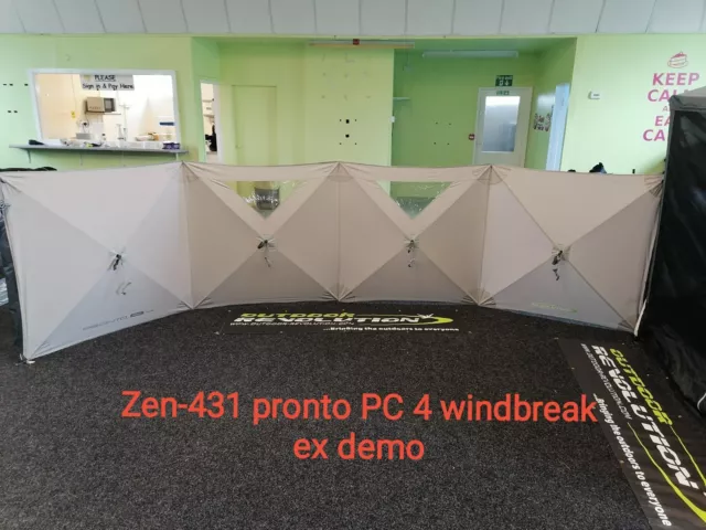 EX-DEMO Pronto PC 4 Panel Windbreak (125 x 500)