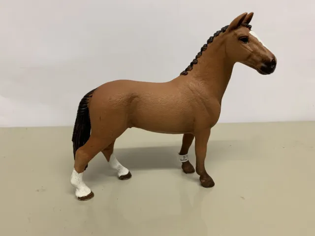 Schleich show horse figure D73527