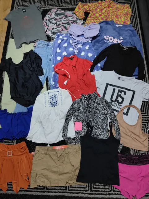 #576- Enorme pacchetto di vestiti per ragazze 13-14 anni NEXT NUOVO LOOK SUPERDRY COLMAR H&M