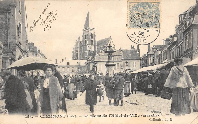 Cpa 60 Compiegne La Place De L'hotel De Ville Marche