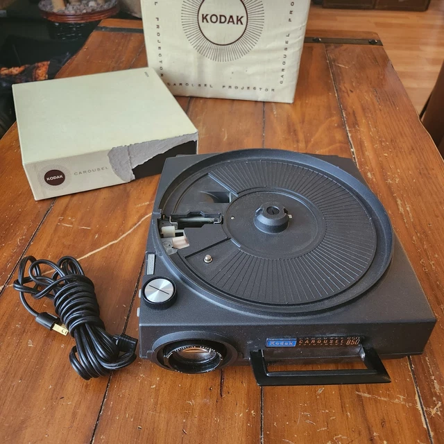 VINTAGE KODAK CAROUSEL 850 Projector Auto Focus 109.00 PicClick
