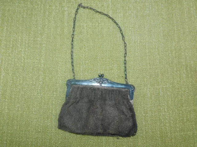 Kettentasche Abendtasche wohl um 1880! gepunzt seitlich Alpaka, E